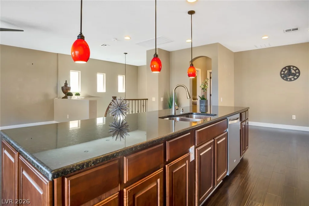 2000 Solvang Mill, Las Vegas, NV 89135