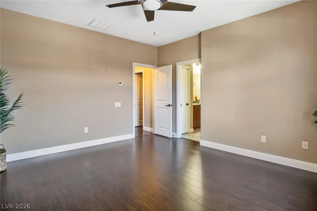 2000 Solvang Mill, Las Vegas, NV 89135