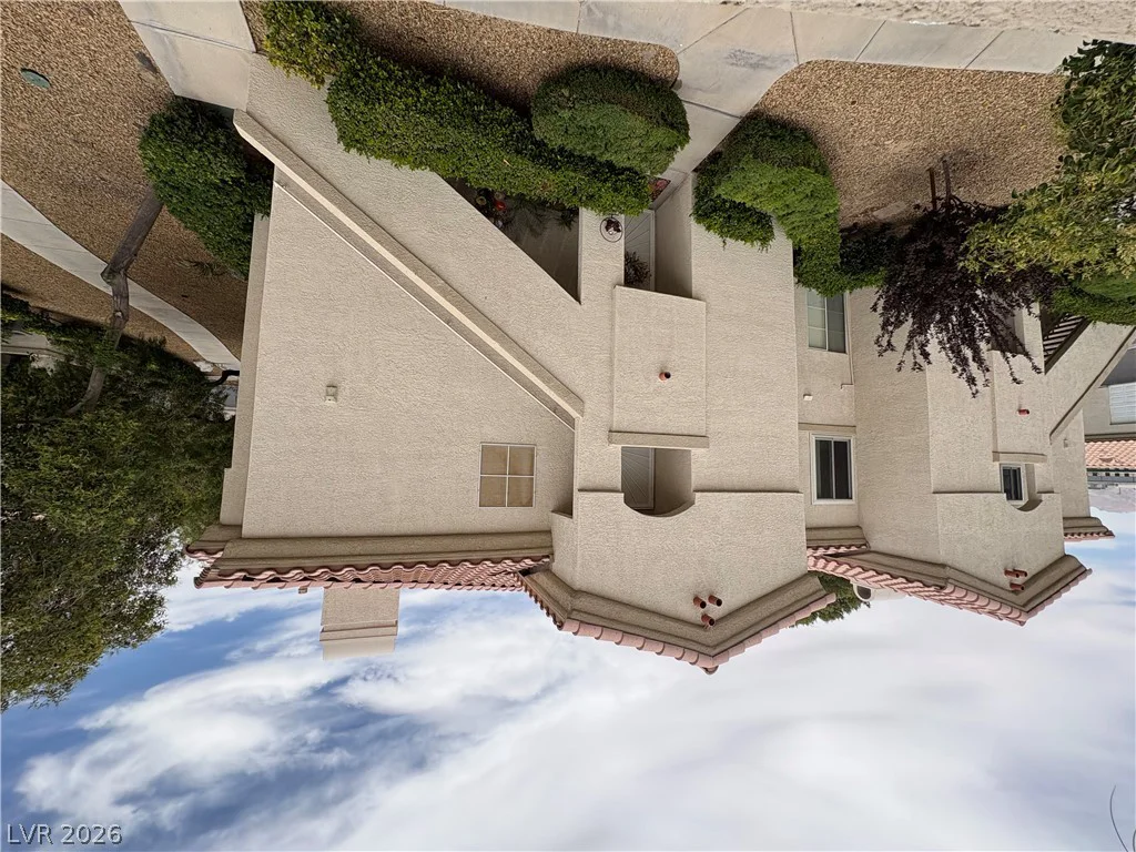 6480 Annie Oakley, Las Vegas, NV 89120