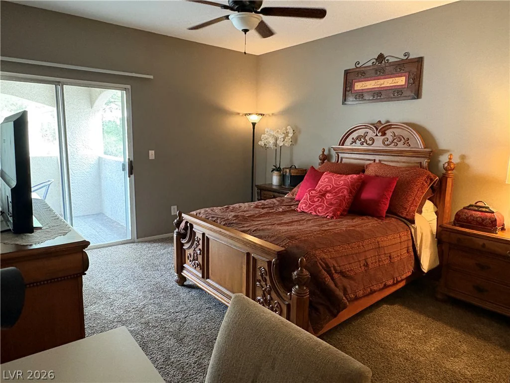 6480 Annie Oakley, Las Vegas, NV 89120