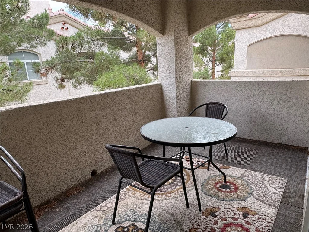 6480 Annie Oakley, Las Vegas, NV 89120