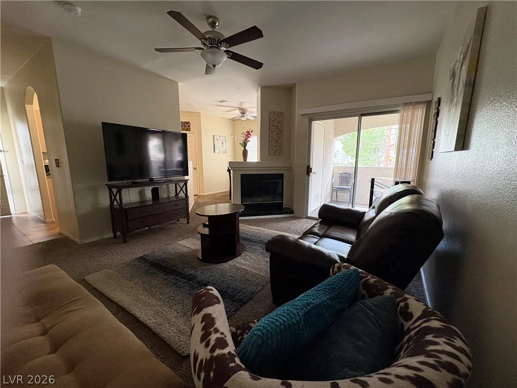 6480 Annie Oakley, Las Vegas, NV 89120