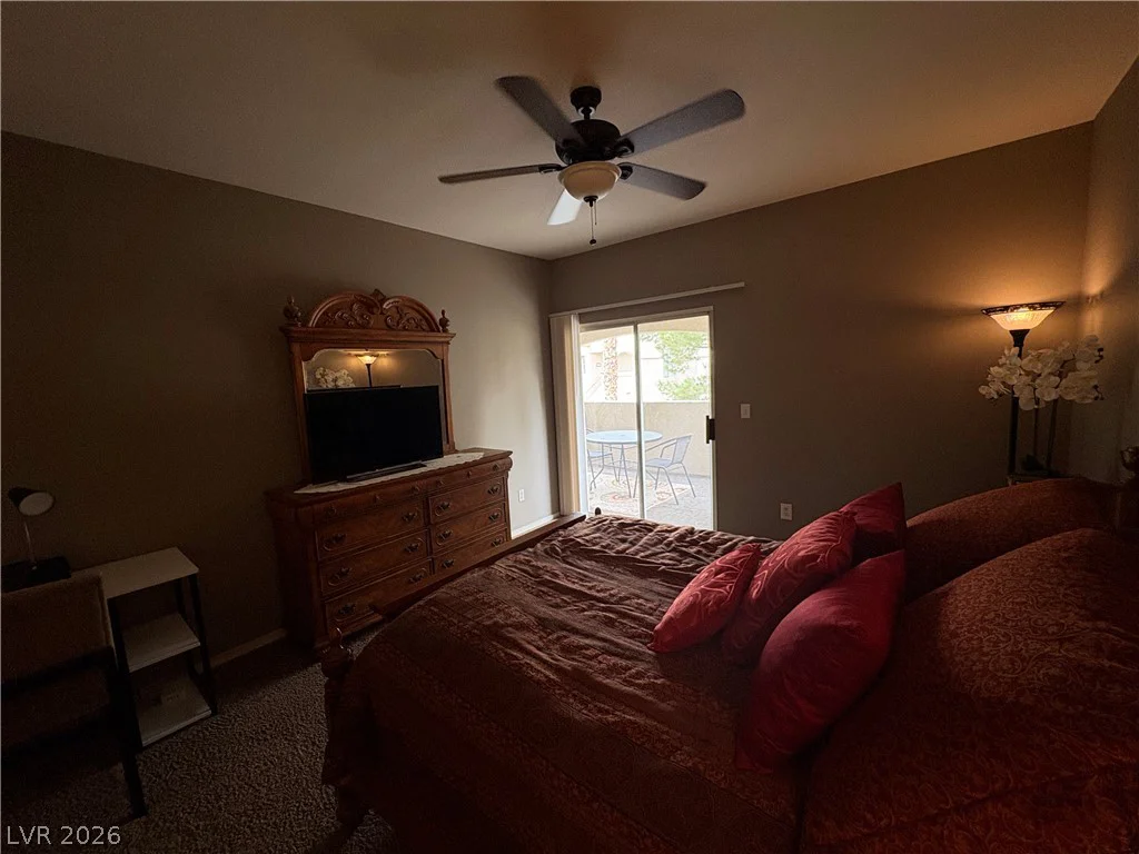 6480 Annie Oakley, Las Vegas, NV 89120
