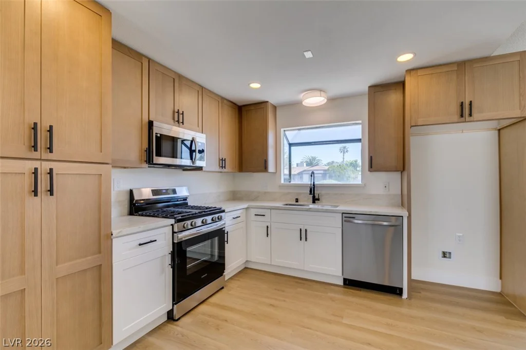 5217 Shady Grove, Las Vegas, NV 89130