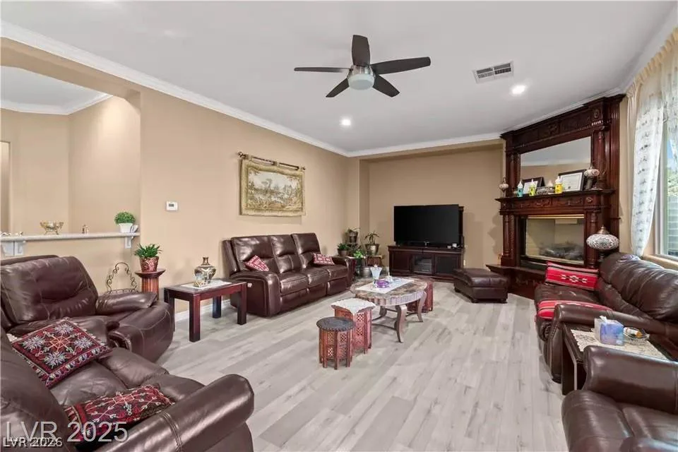 10234 Renae Nicole, Las Vegas, NV 89183