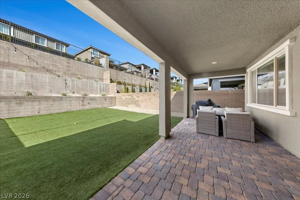 379 Spotted Dove, Las Vegas, NV 89138