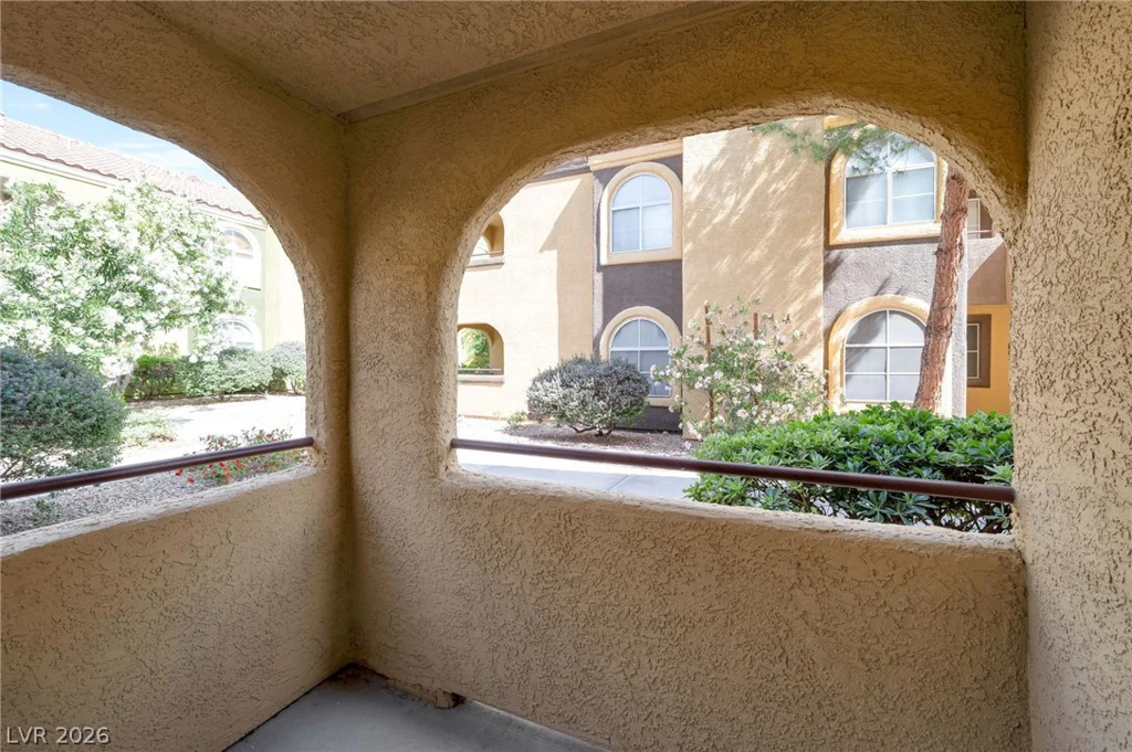 7950 Flamingo, Las Vegas, NV 89147