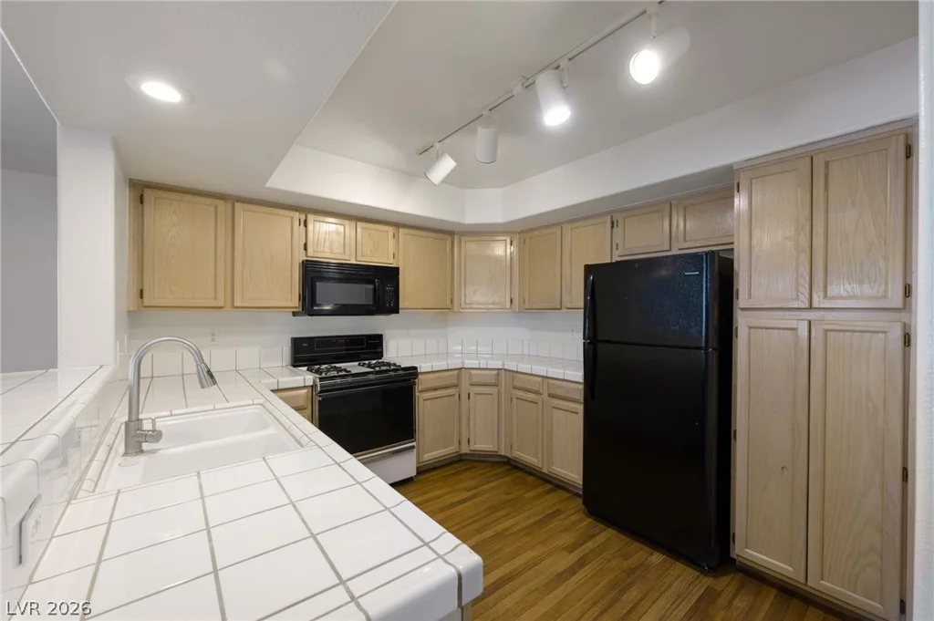 7950 Flamingo, Las Vegas, NV 89147
