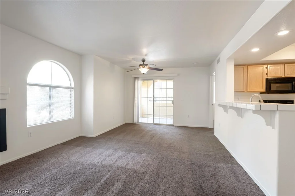 7950 Flamingo, Las Vegas, NV 89147