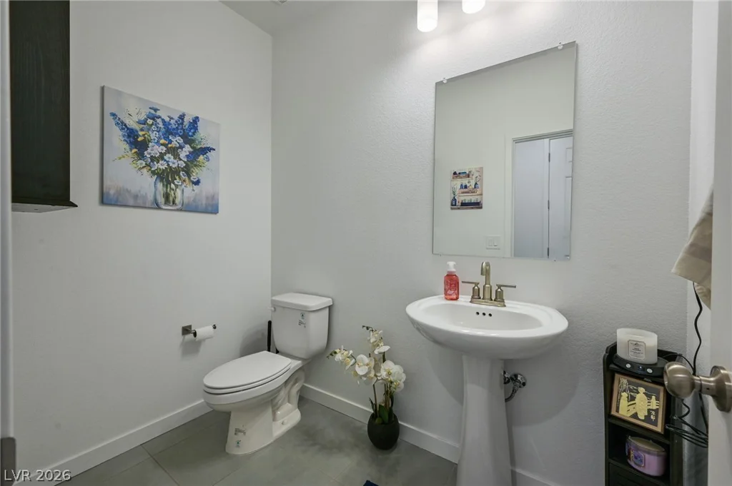 176 Vanhoy, Henderson, NV 89011