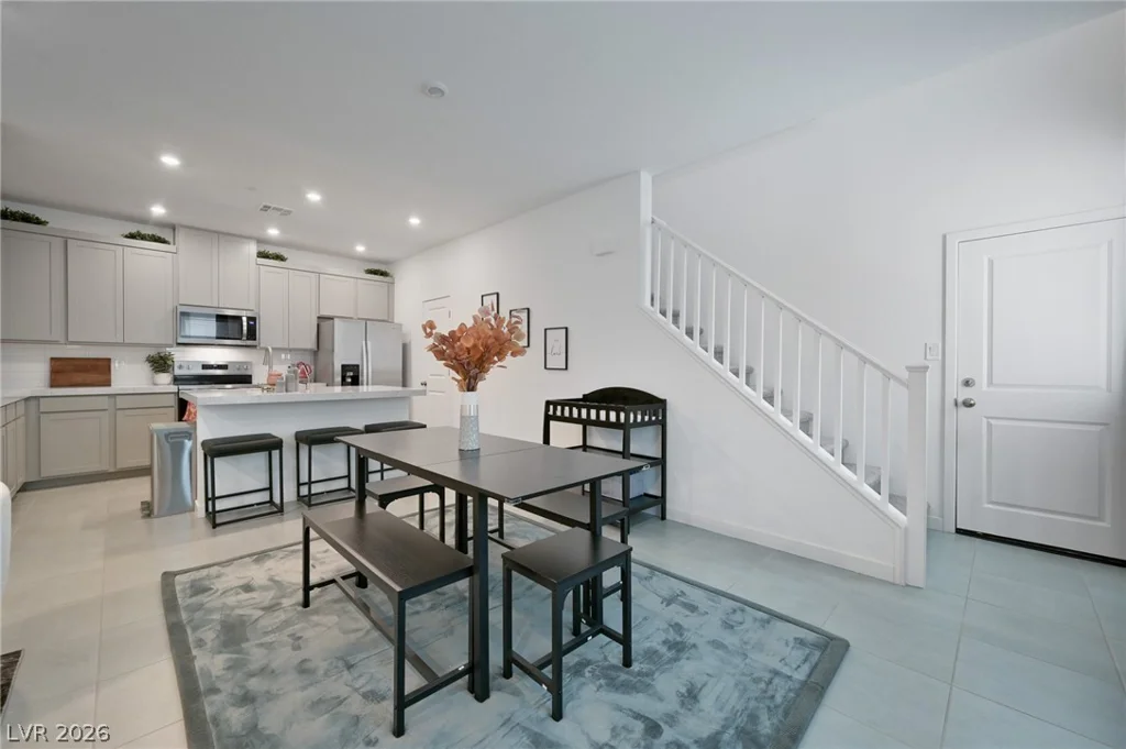 176 Vanhoy, Henderson, NV 89011