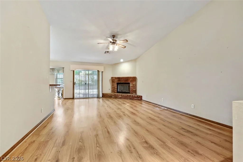 3159 Lipton, Las Vegas, NV 89121