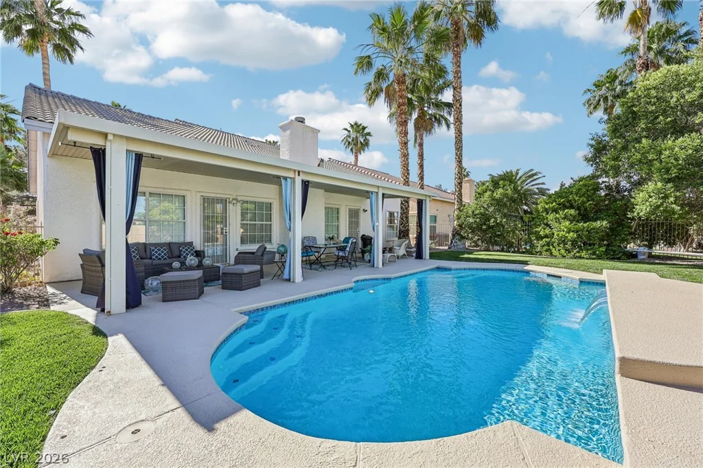 5236 Saranac, Las Vegas, NV 89130