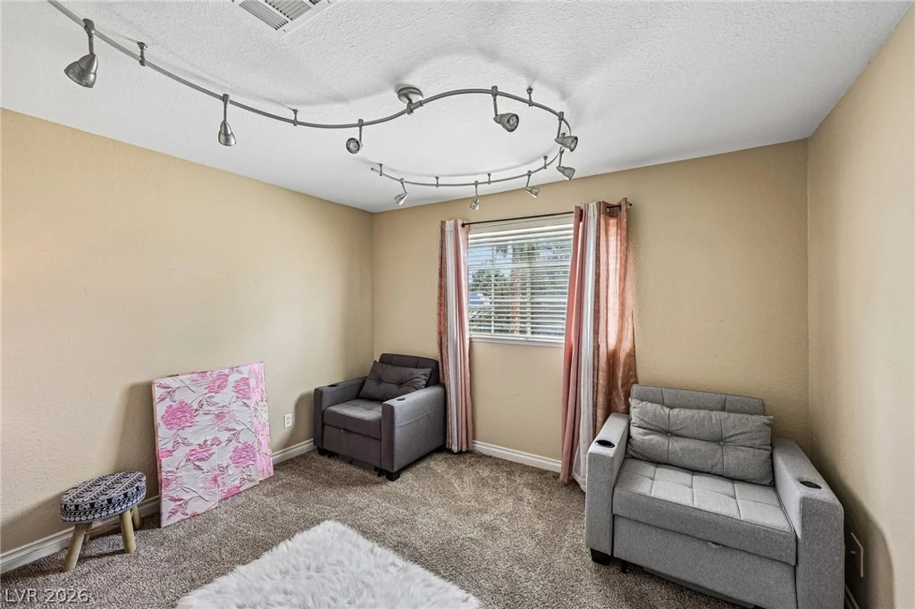 5236 Saranac, Las Vegas, NV 89130