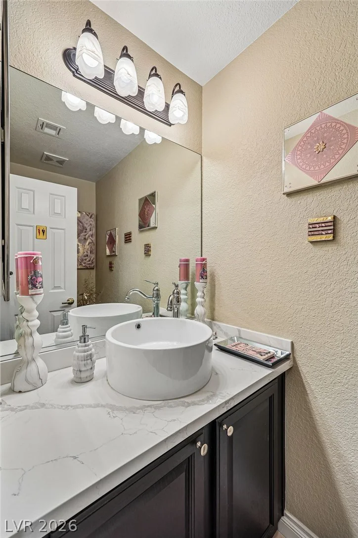 5236 Saranac, Las Vegas, NV 89130