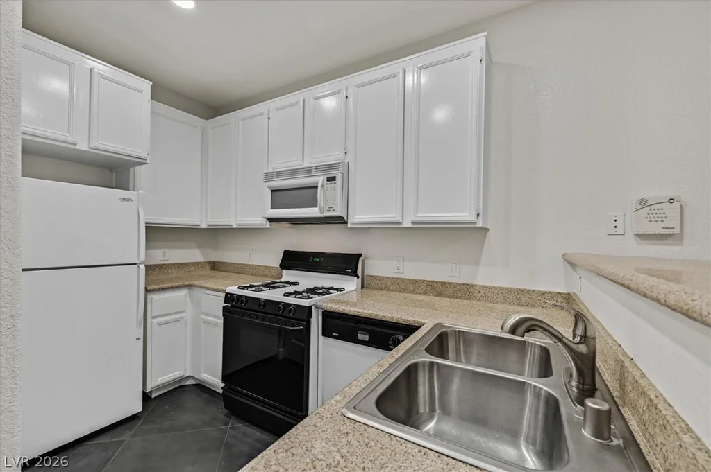 3318 Decatur, Las Vegas, NV 89130