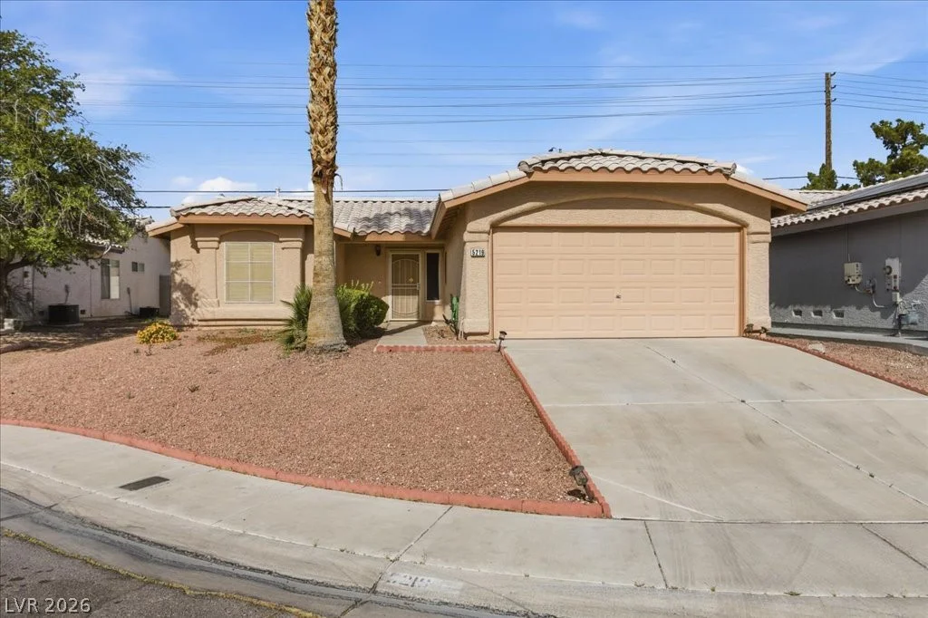 5219 Portland, North Las Vegas, NV 89031
