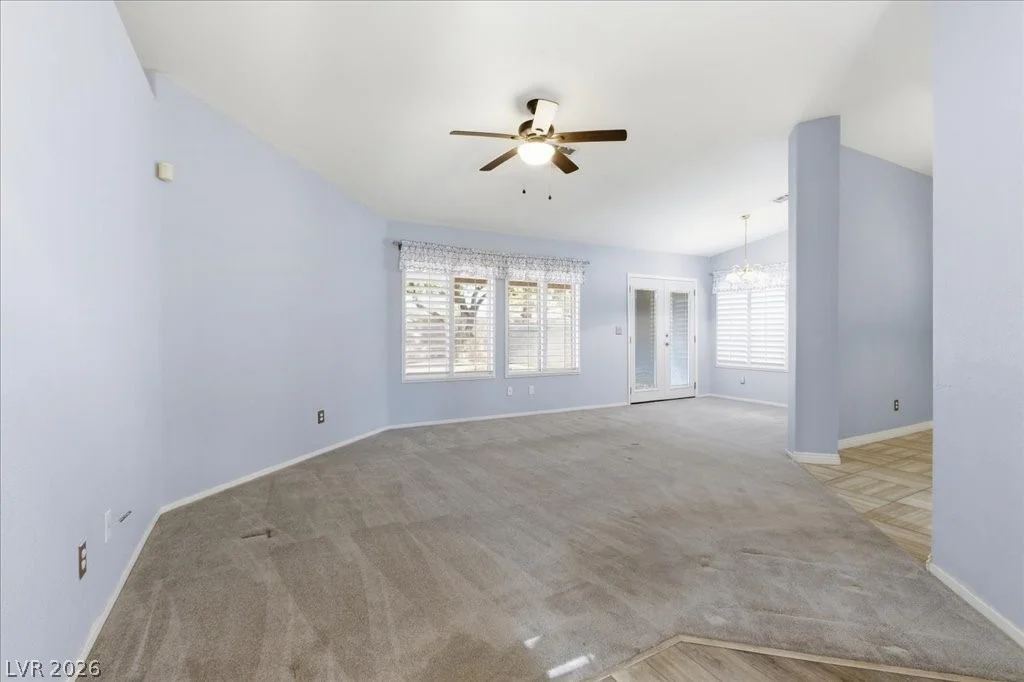 5219 Portland, North Las Vegas, NV 89031