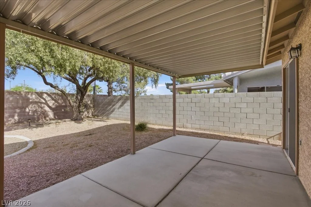 5219 Portland, North Las Vegas, NV 89031