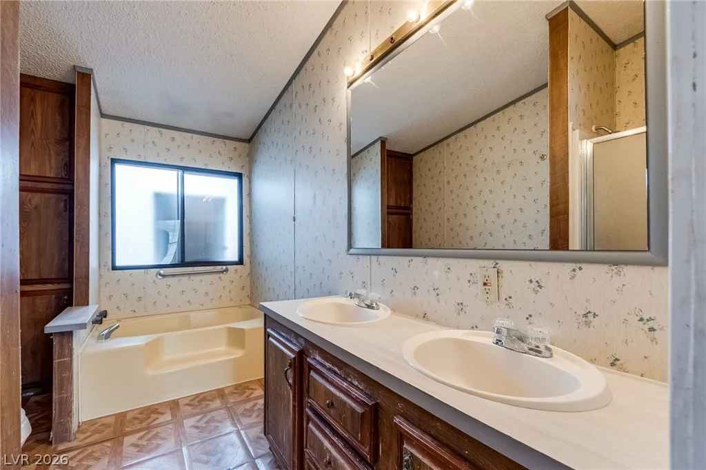 620 Gretta, Indian Springs, NV 89018