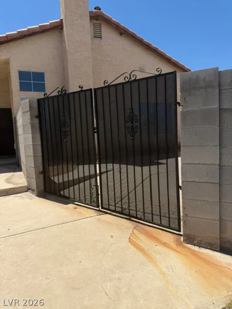 6204 Caprino, Las Vegas, NV 89108
