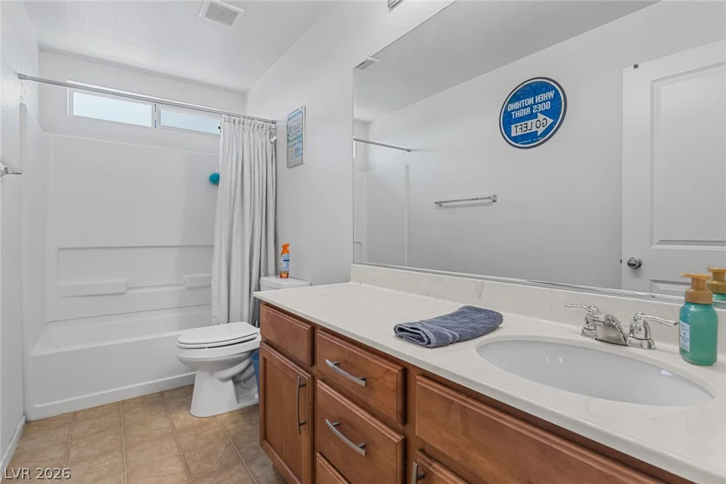 8254 Pearl Diver, Las Vegas, NV 89139