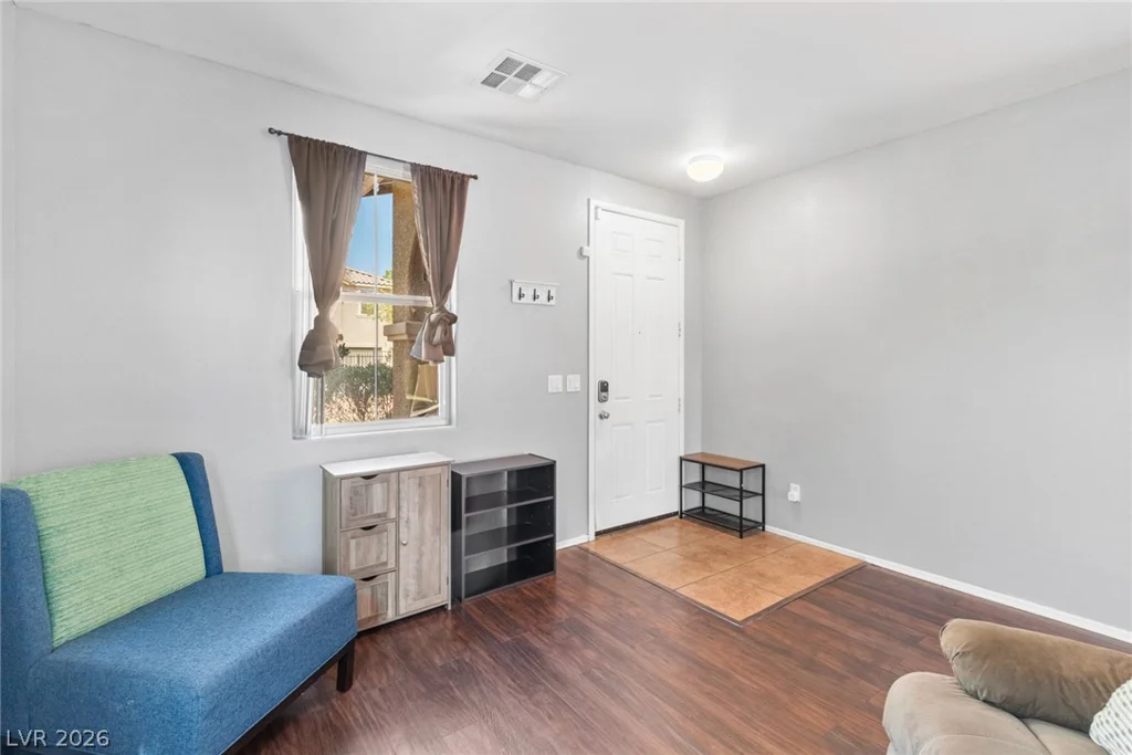 8254 Pearl Diver, Las Vegas, NV 89139