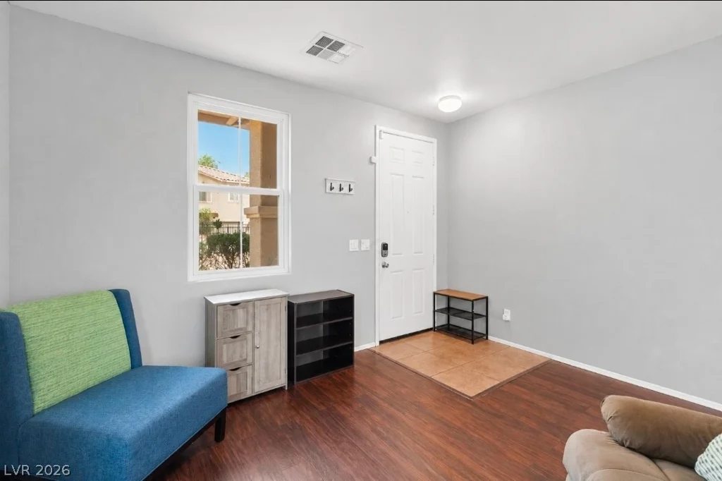 8254 Pearl Diver, Las Vegas, NV 89139