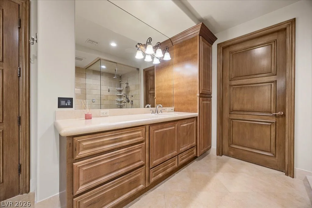 9103 Alta, Las Vegas, NV 89145