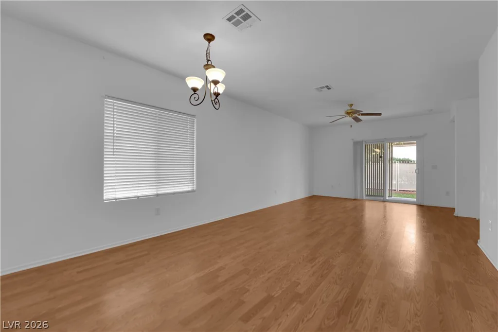 7942 Kiskadee, North Las Vegas, NV 89084
