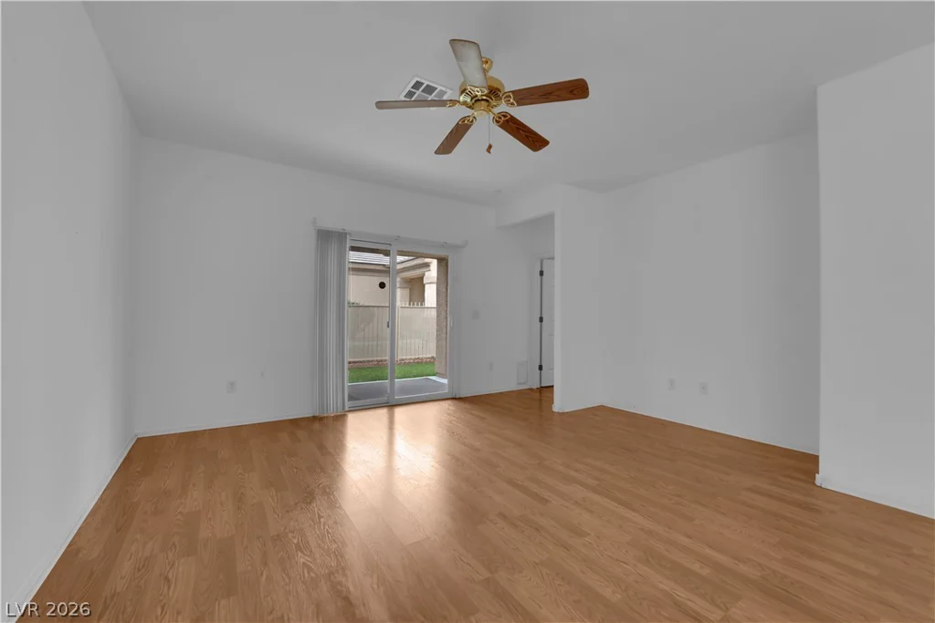 7942 Kiskadee, North Las Vegas, NV 89084