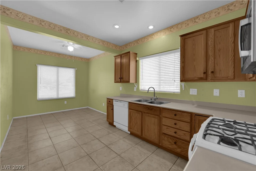 7942 Kiskadee, North Las Vegas, NV 89084