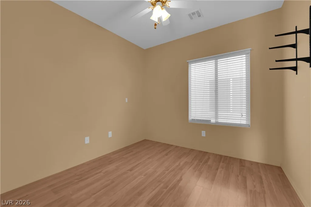 7942 Kiskadee, North Las Vegas, NV 89084