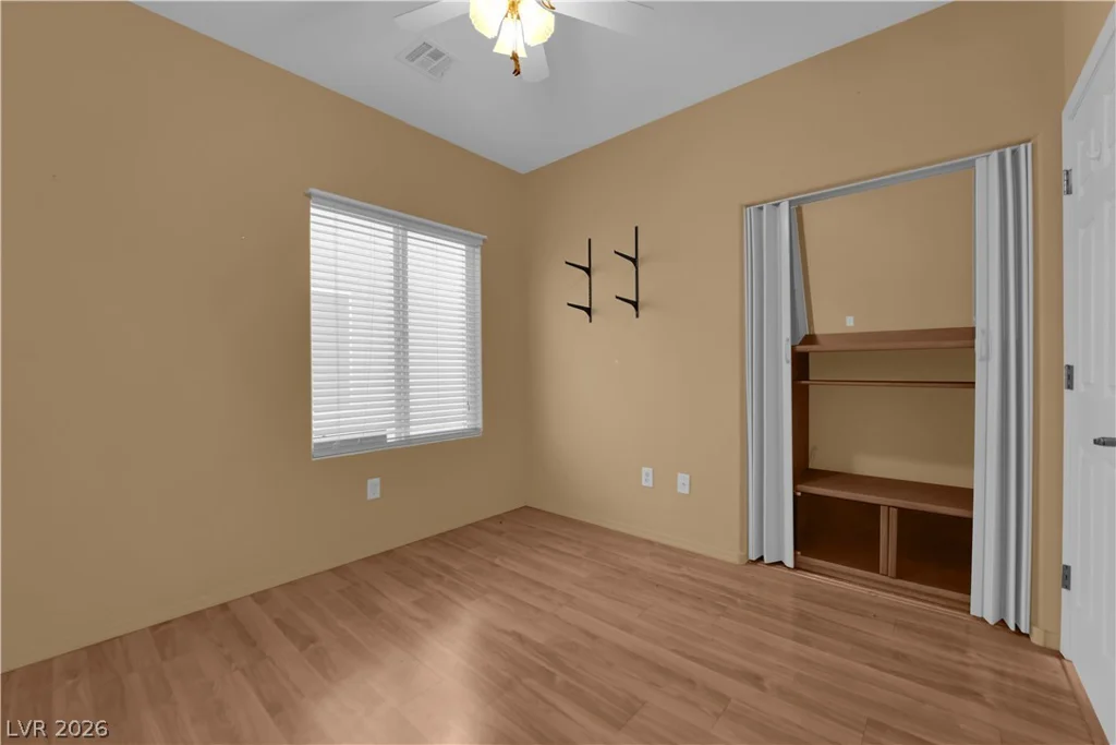 7942 Kiskadee, North Las Vegas, NV 89084