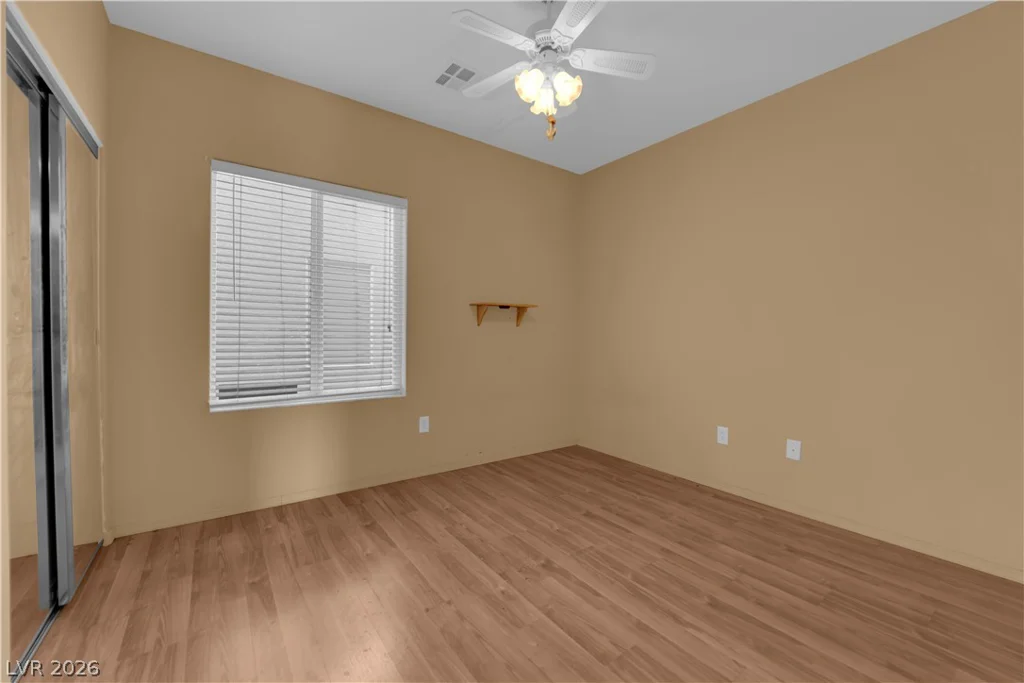 7942 Kiskadee, North Las Vegas, NV 89084