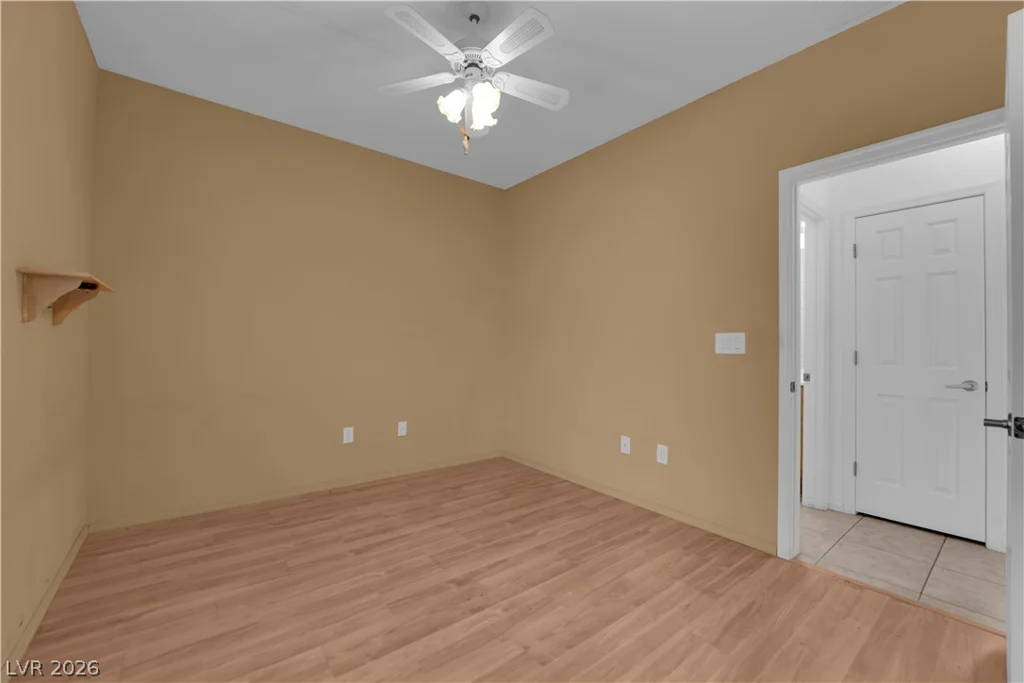 7942 Kiskadee, North Las Vegas, NV 89084