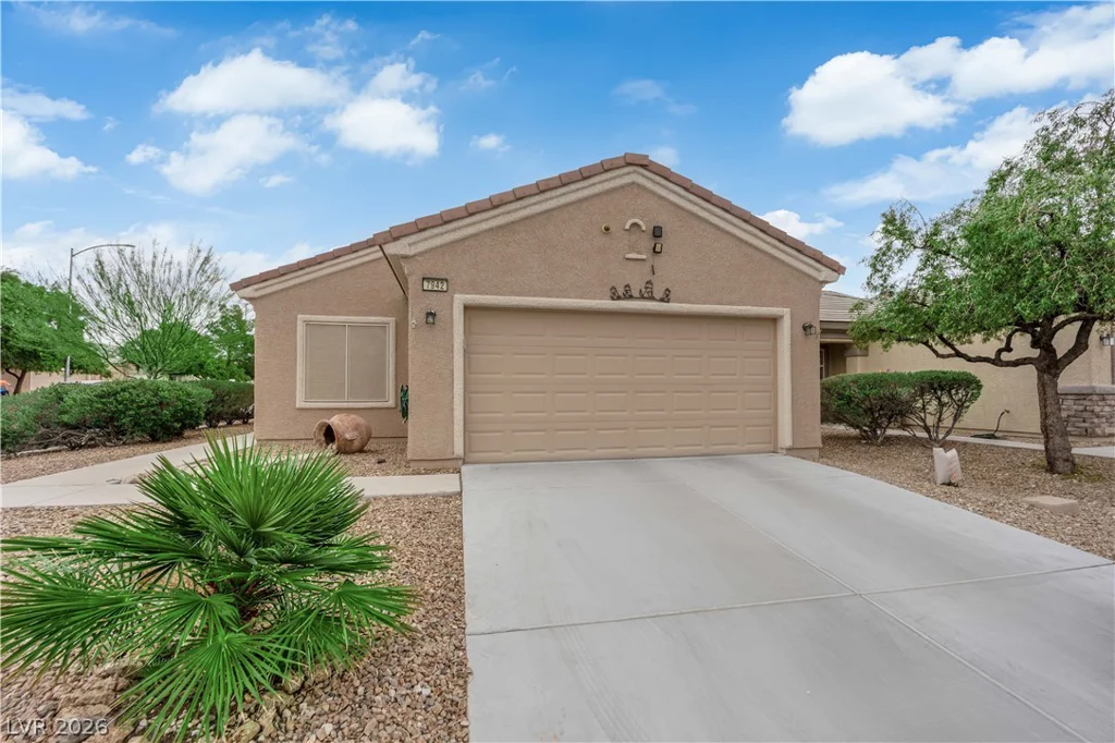 7942 Kiskadee, North Las Vegas, NV 89084