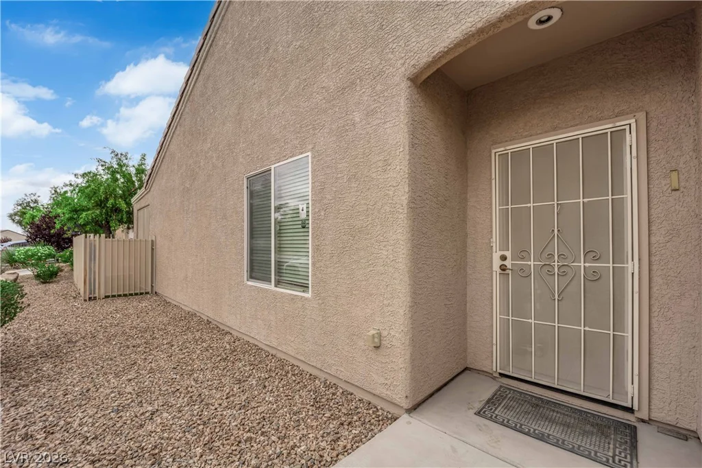 7942 Kiskadee, North Las Vegas, NV 89084