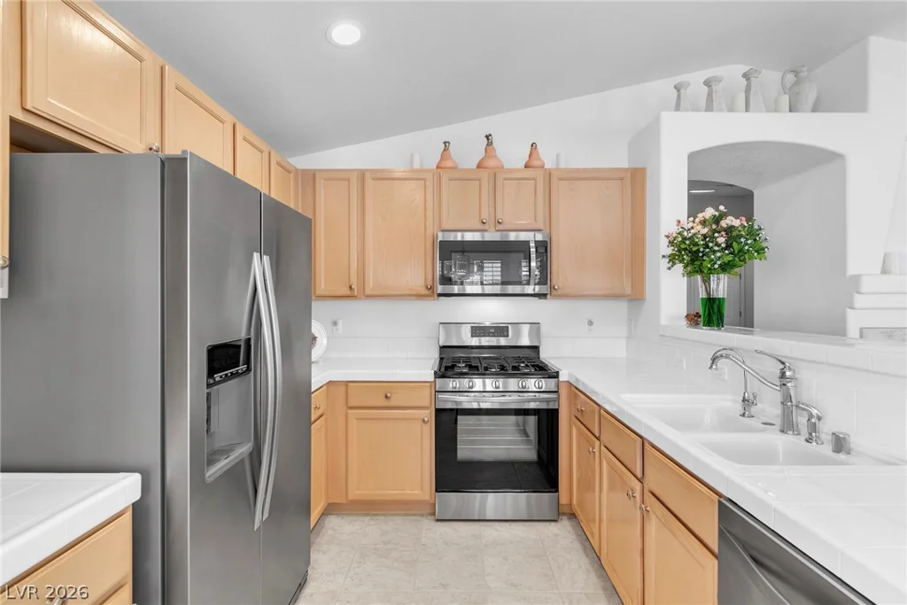 10248 Amber Hue, Las Vegas, NV 89144