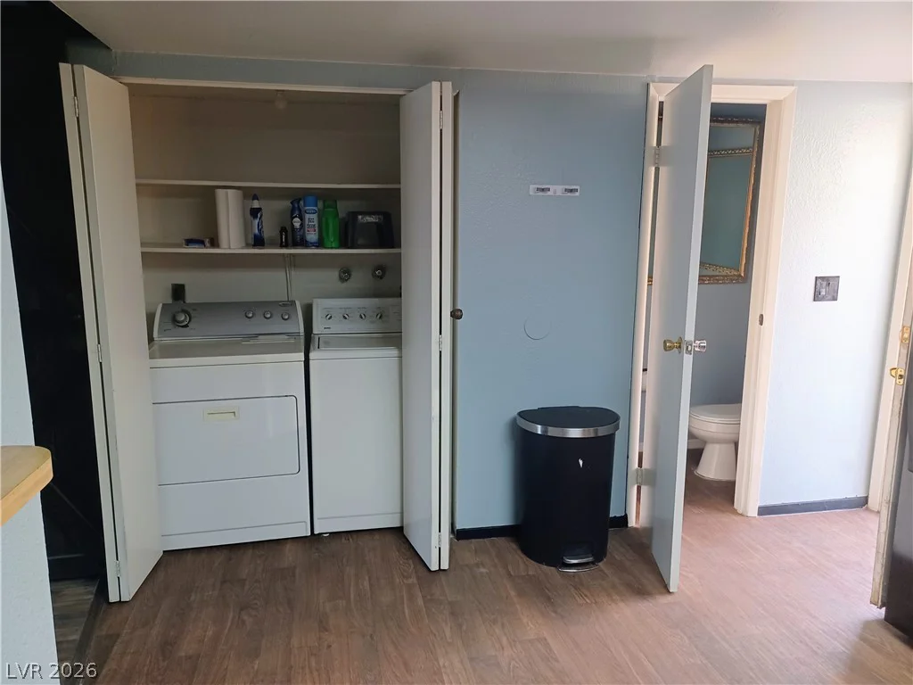 442 Las Casitas, Las Vegas, NV 89121