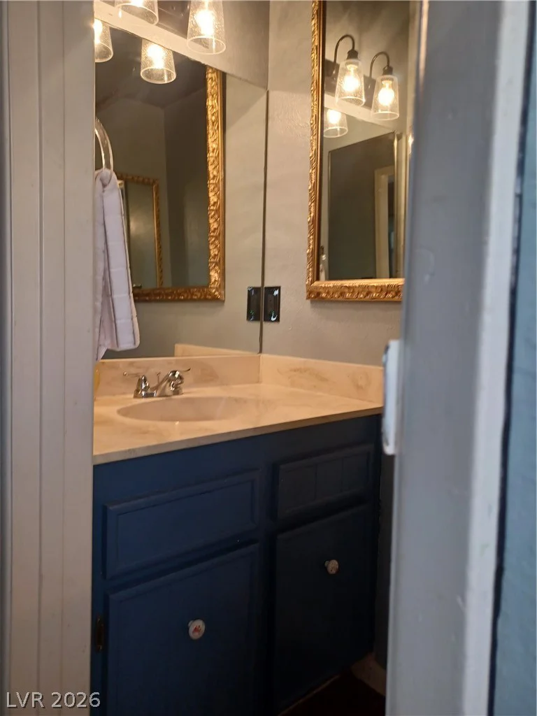 442 Las Casitas, Las Vegas, NV 89121