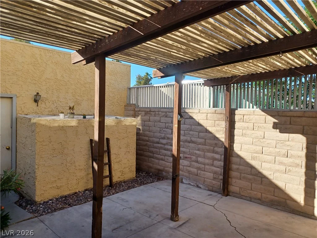 442 Las Casitas, Las Vegas, NV 89121