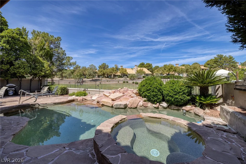8500 Carmel Ridge, Las Vegas, NV 89113