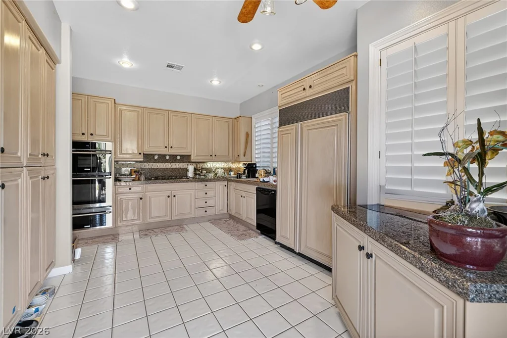 8500 Carmel Ridge, Las Vegas, NV 89113
