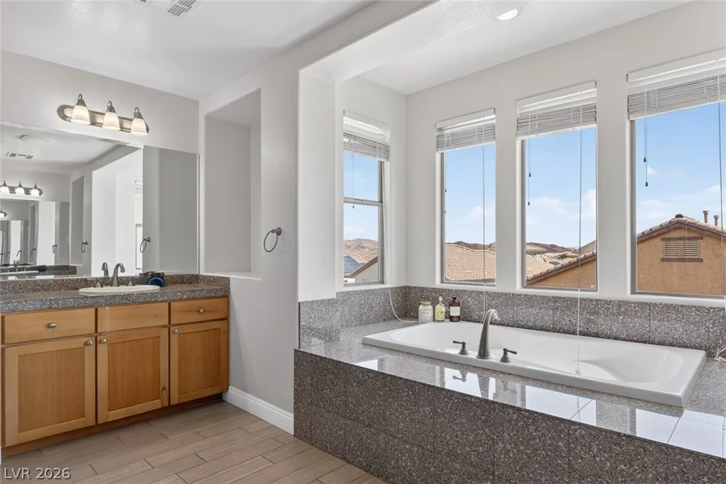 1044 Via Saint Lucia, Henderson, NV 89011