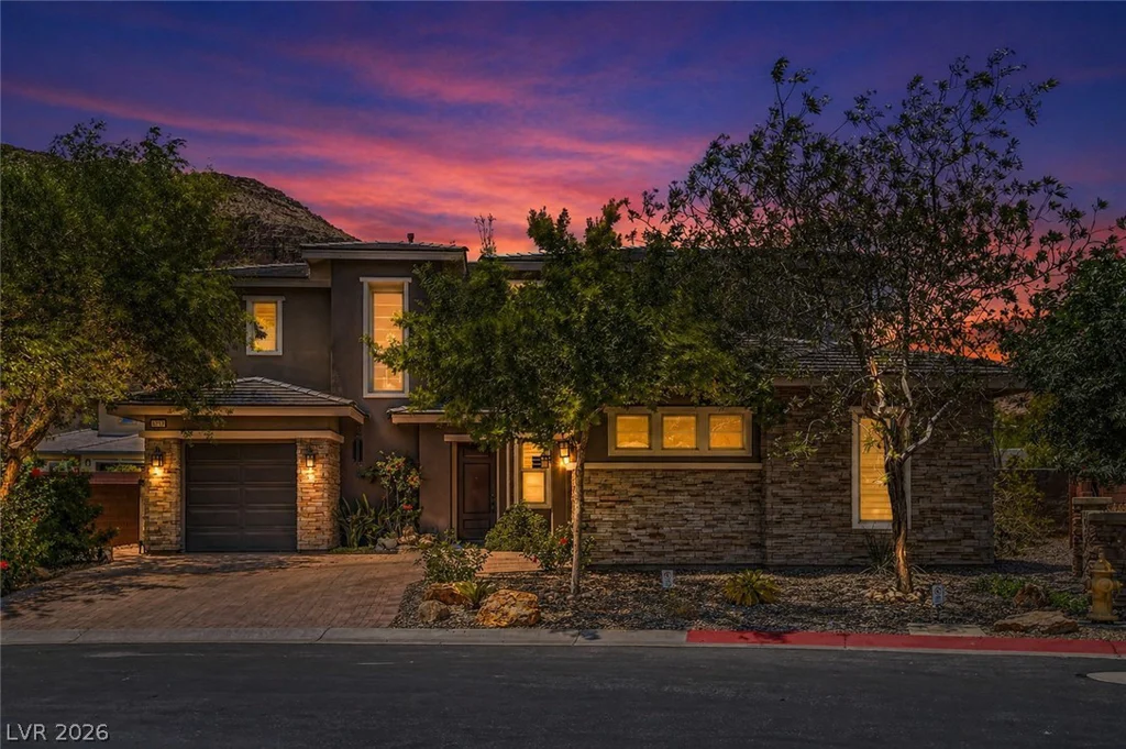 5879 Sky Heights, Las Vegas, NV 89135