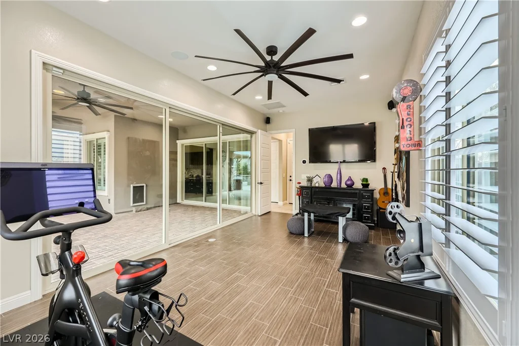 5879 Sky Heights, Las Vegas, NV 89135
