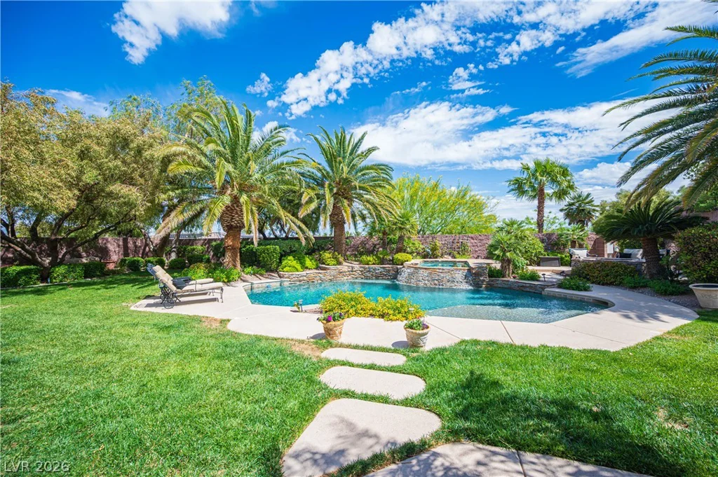 10925 Iris Canyon, Las Vegas, NV 89135