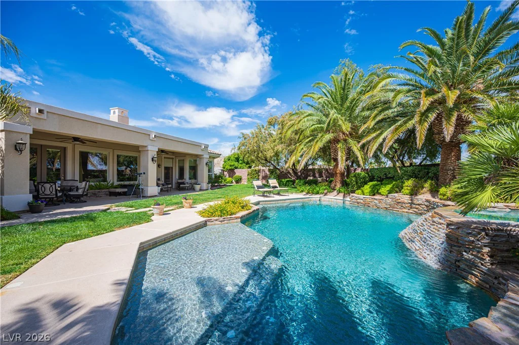 10925 Iris Canyon, Las Vegas, NV 89135