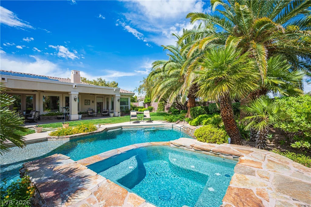 10925 Iris Canyon, Las Vegas, NV 89135